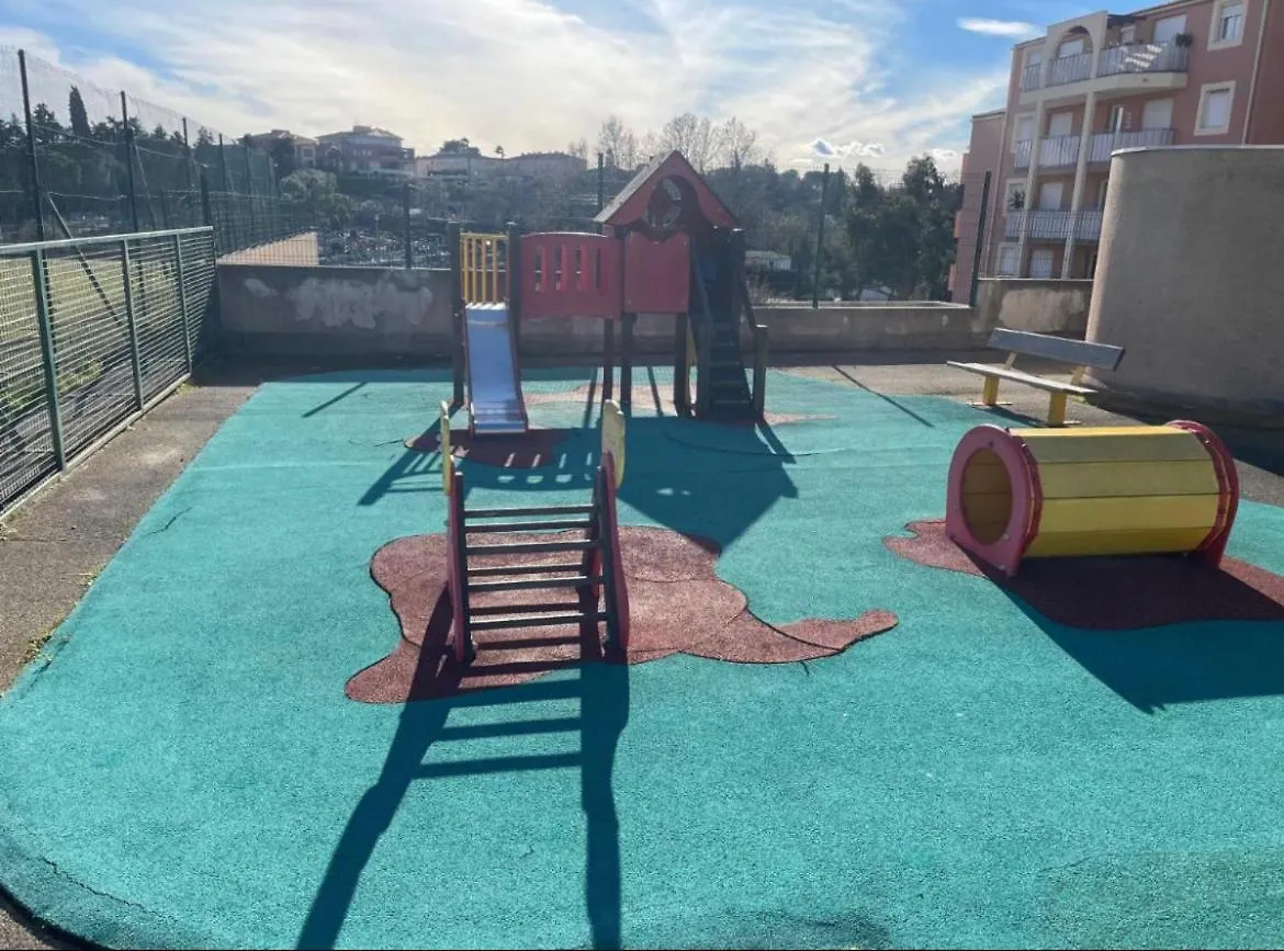 Appartement De Charme Apercu Mer Frejus