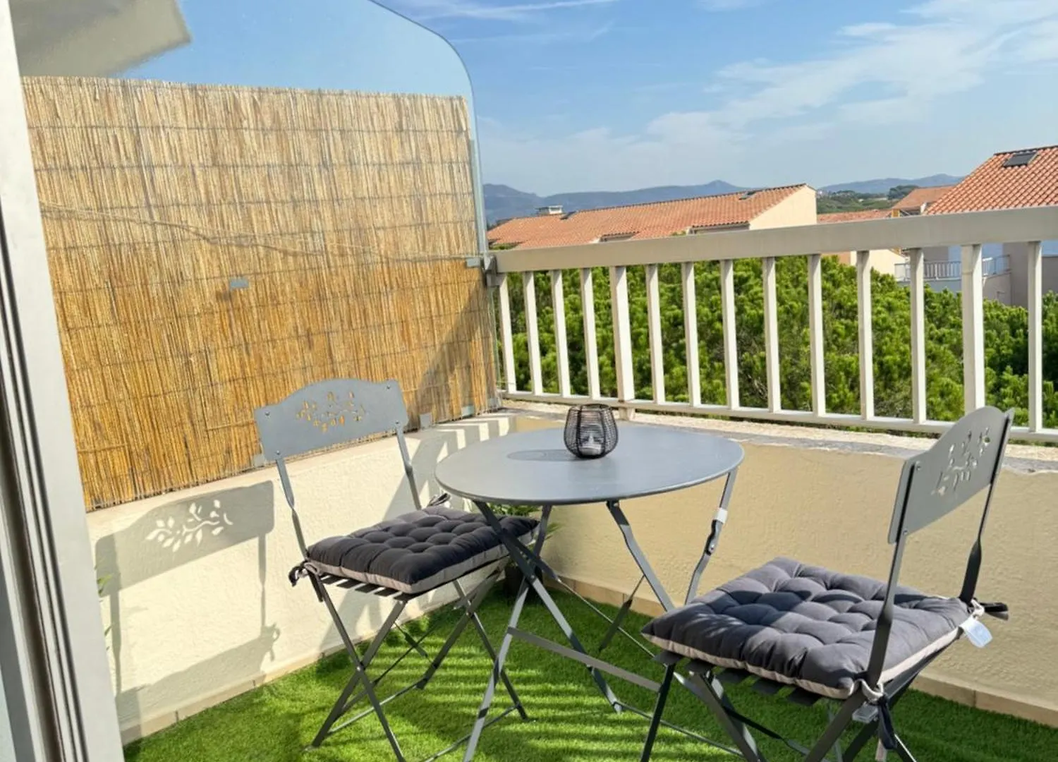 Appartement De Charme Apercu Mer Frejus France