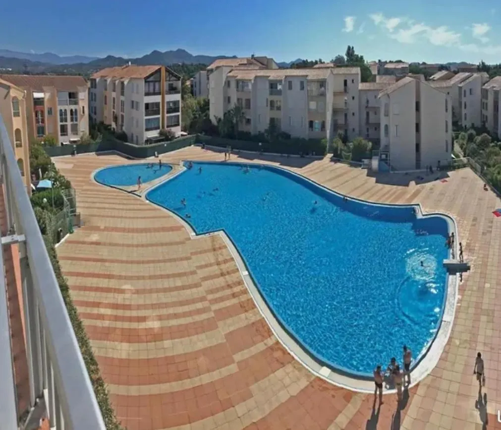 Apartment Appartement De Charme Apercu Mer Frejus France