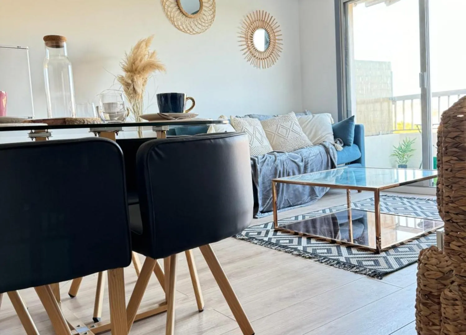 Appartement De Charme Apercu Mer Fréjus