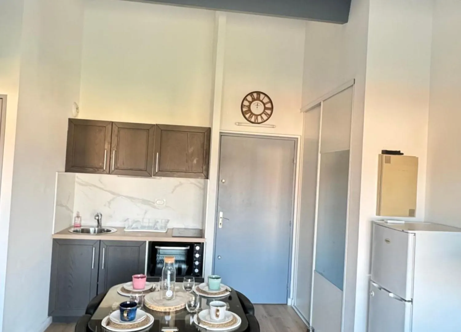 Apartment Appartement De Charme Apercu Mer Frejus